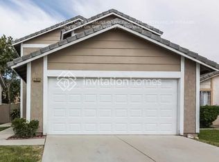 2003 Date Tree Rd, Colton, CA 92324