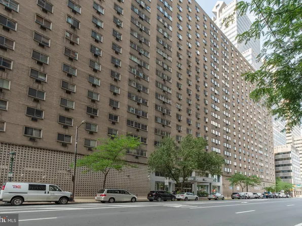 1900 John F Kennedy Blvd APT 1720, Philadelphia, PA 19103