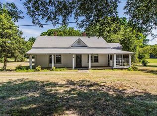 908 Gallimore Dairy Rd, Greensboro, NC 27409