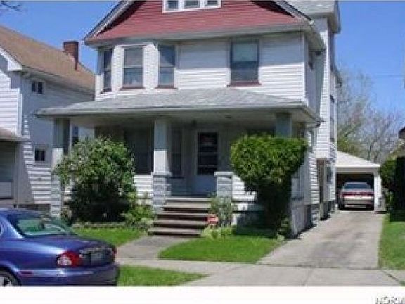 3rd image of 8111 Maryland Ave