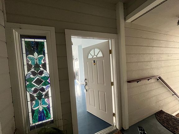 2nd image of 332 San Pedro Ave Unit B