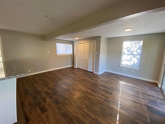 5th image of 6402 Sherwood Dr