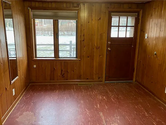 16390 N Glenn Hwy — Photo 7