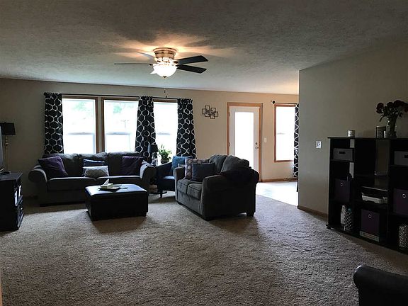 2nd image of 7224 Pleasant View Dr