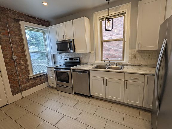 4th image of 4246 Flad Ave Fl 1ST