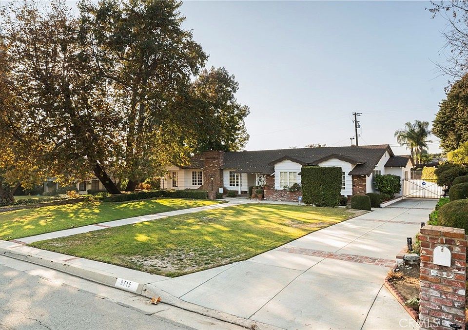 1st image of 9715 La Alba Dr