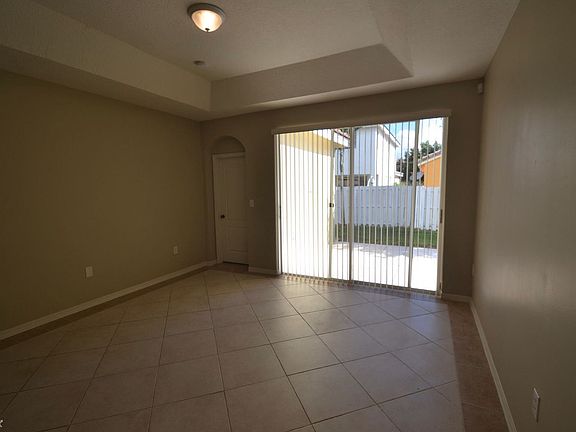 3941e94c-a349-4357-94b9-20cff6f6b9a8-w_1500-h_1000