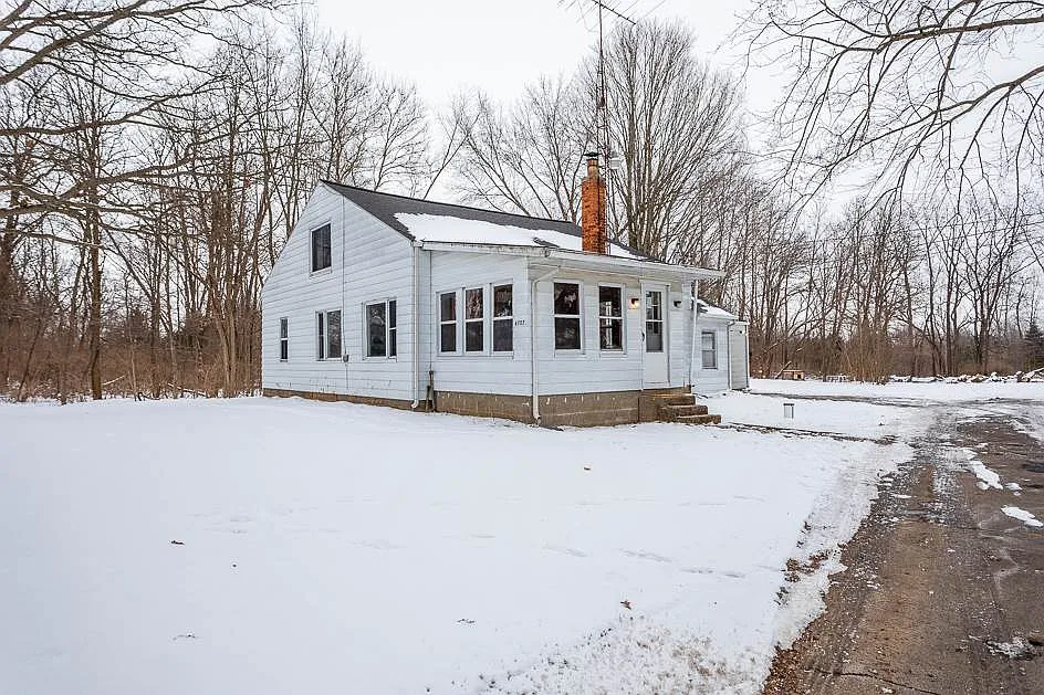 6707 Murray Rd photo 1