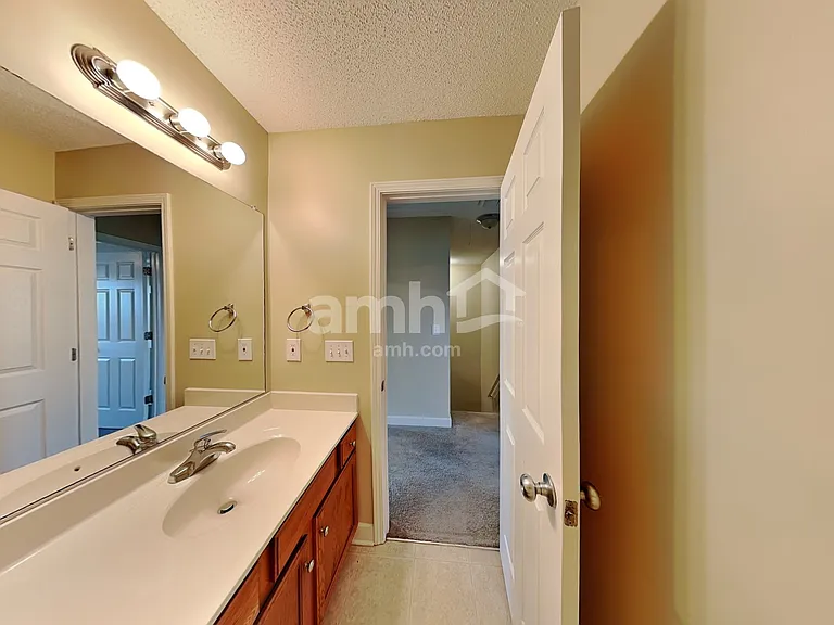 5935 Eastridge Ct — Photo 16