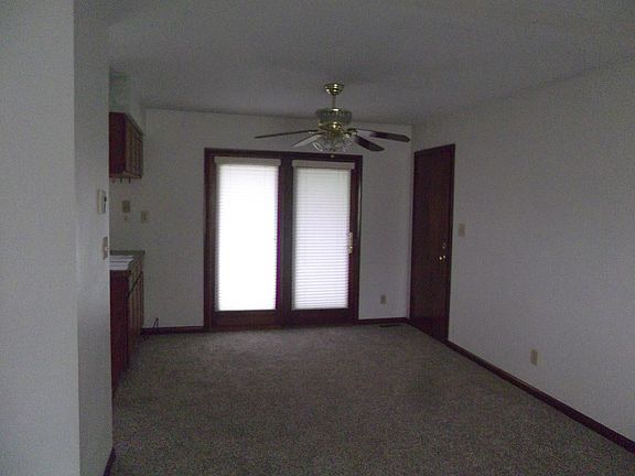 4th image of 713 S 9th St