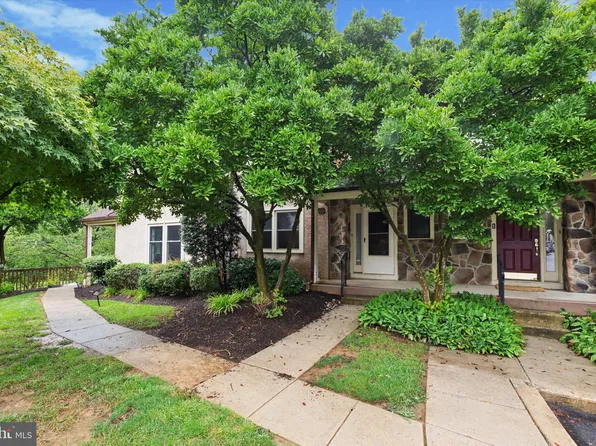 90 Bunker Hill Ct, Wayne, PA 19087