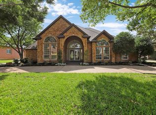 6234 Skylark Cir, North Richland Hills, TX 76180