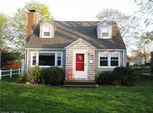 46 Whitecap Rd, Niantic, CT 06357