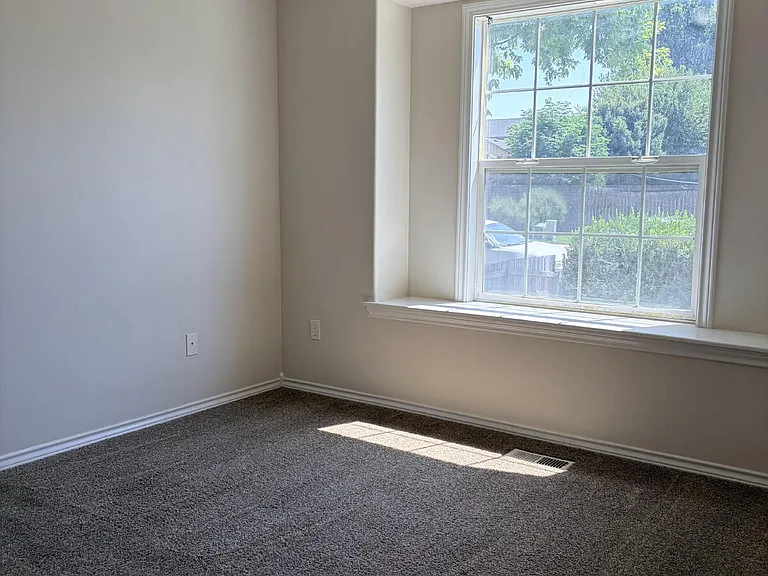 1276 W Brown Trout Dr — Photo 13
