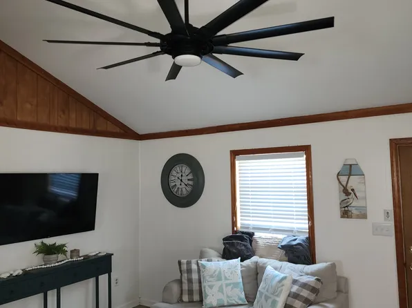 (undisclosed Address), Kill Devil Hills, NC 27948