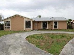 10084 Windtree Ln N, Boca Raton, FL 33428