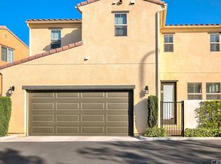 11529 Amalfi Way, Northridge, CA 91326