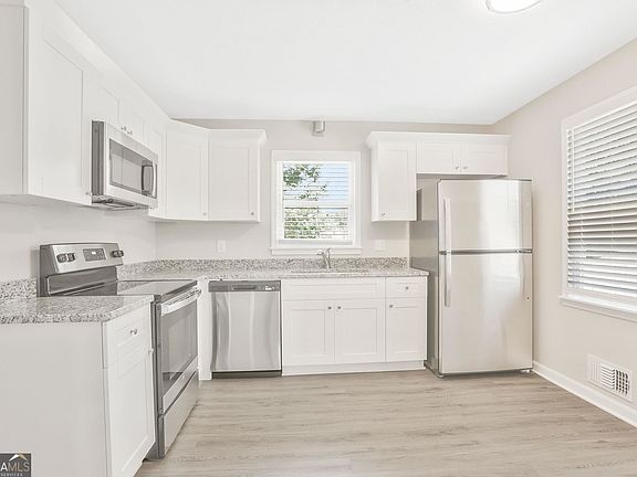 4th image of 505 Debra Dr