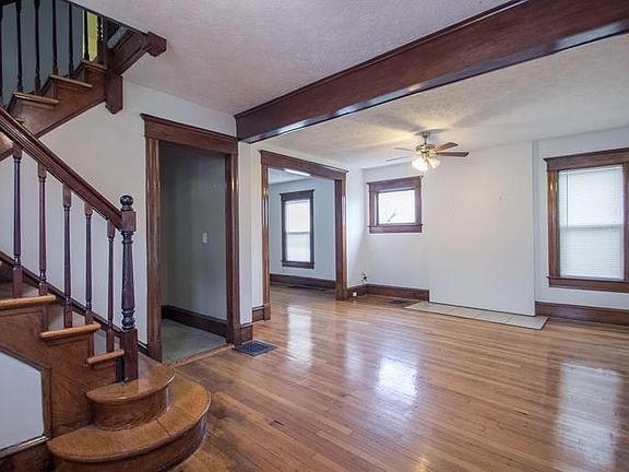 4th image of 3531 Brooklyn Ave