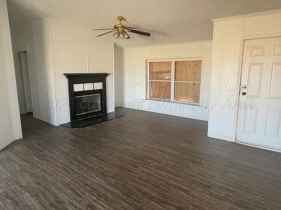 4th image of 17601 Betty Blvd