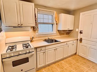 328 South St APT 2, Pottstown, PA 19464
