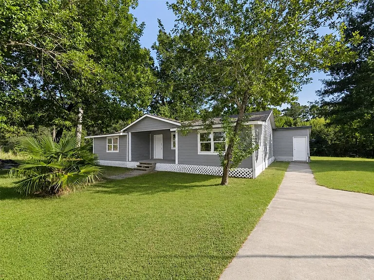 227 Live Oak Ln — Photo 5