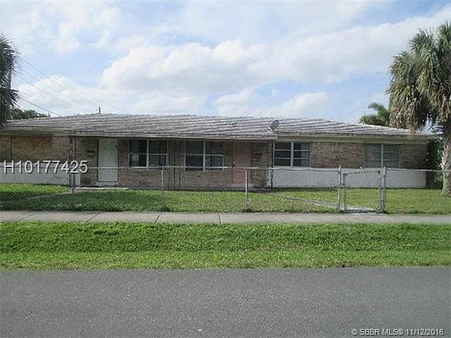 1st image of 800 SW 6th Ave