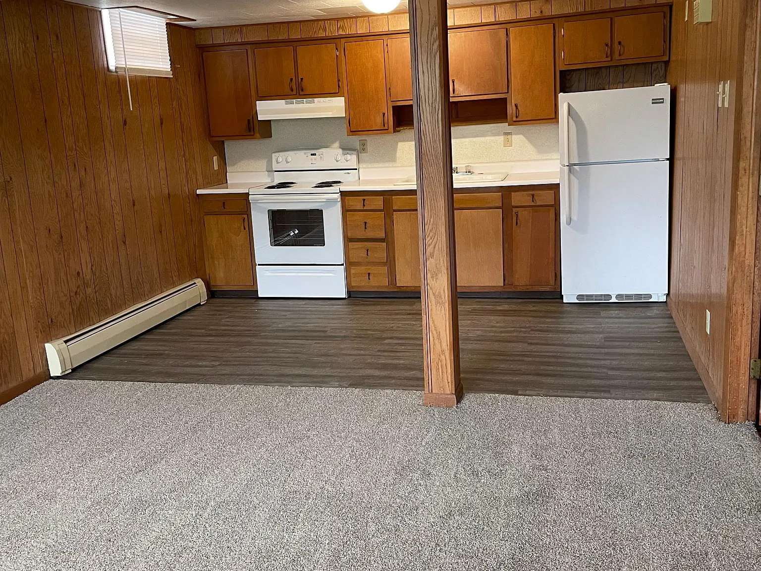418 N Market St — Photo 3