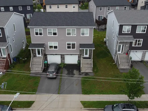 126 Cortland Rdg, Halifax, NS B3R 0G6