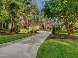 181 Red Berry Dr, Wallace, NC 28466