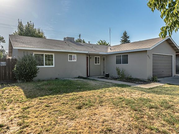 2nd image of 903 E Cinnamon Drive