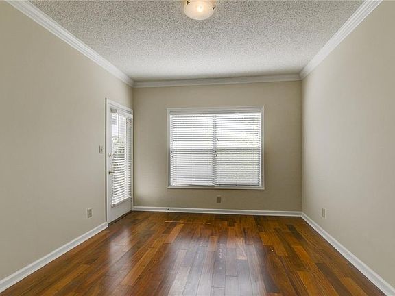 3rd image of 2204 River Green Dr NW