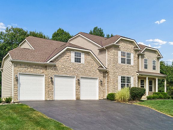 2nd image of 8616 Maple Leaf Ct