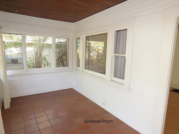 2nd image of 274 Mariposa Ave