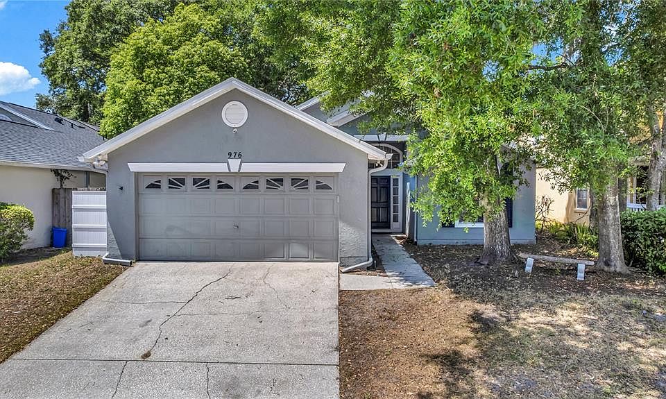 1st image of 976 ROYAL OAKS DRIVE