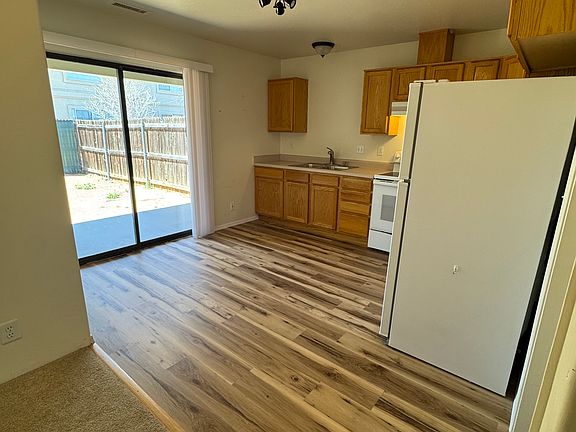 5th image of 3240 N Bumblebee Dr Unit A