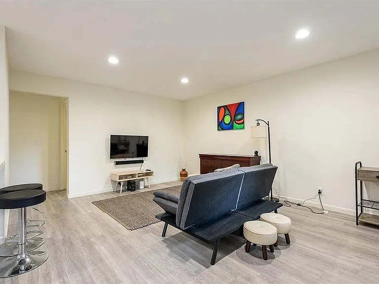 185 Union Ave #35 — Photo 3