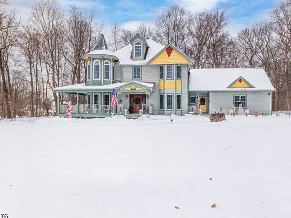 1 Donna Lynn Ter, Vernon Twp., NJ 07461