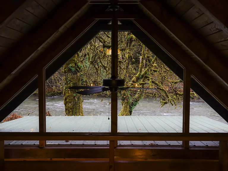 23418 N River Dr — Photo 12