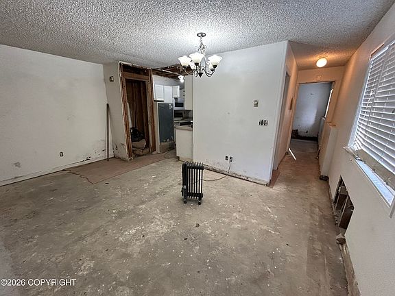 4th image of 7141 Weimer Rd APT 13