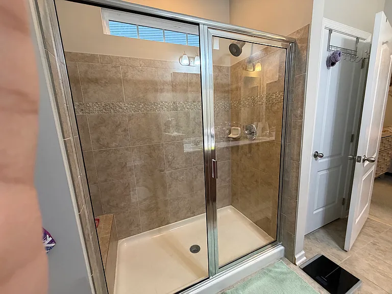 Masterbath Shower