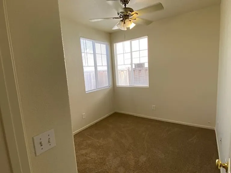 566 Stewart Way — Photo 24