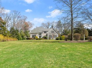 11 Beaver Brook Ln, Shelton, CT 06484