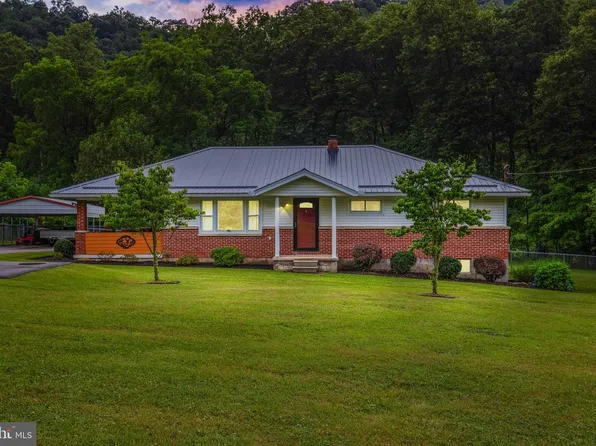 12015 Vale Summit Rd SW, Frostburg, MD 21532