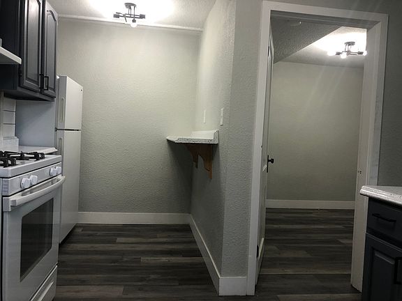 5th image of 1690 Swadley St Unit 1