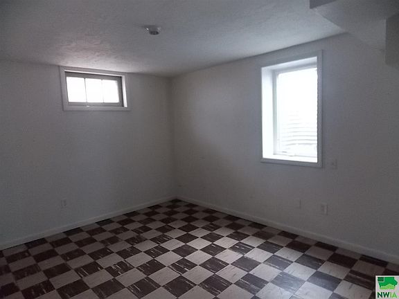 5th image of 3440 Nebraska St