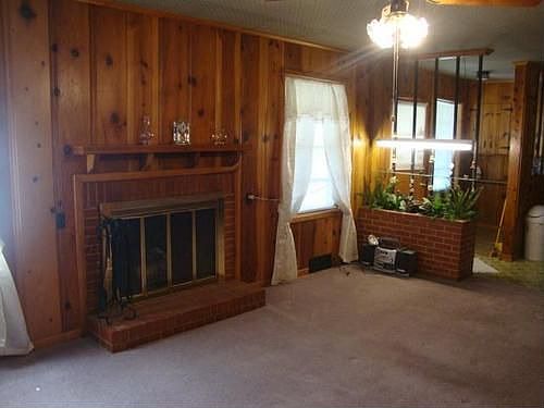 3rd image of 308 E Leon St