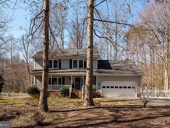 2nd image of 1813 Artillery Ridge Rd