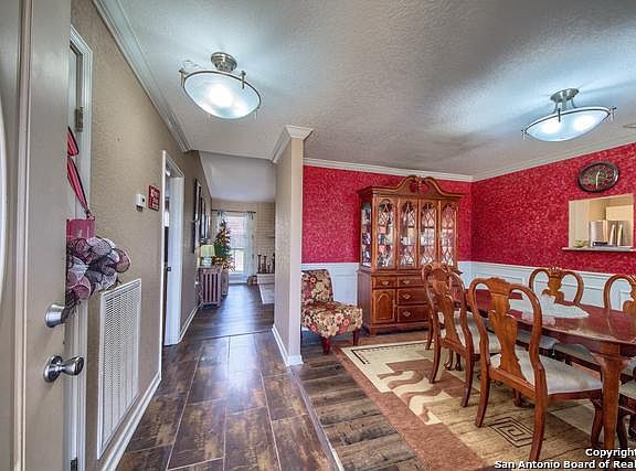 5th image of 12810 Independence Ave