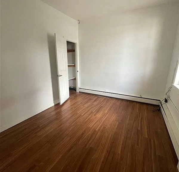 51 Lexington Ave #1 — Photo 4